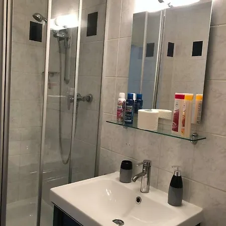 Aachener Weiher Apartement 6 * Köln